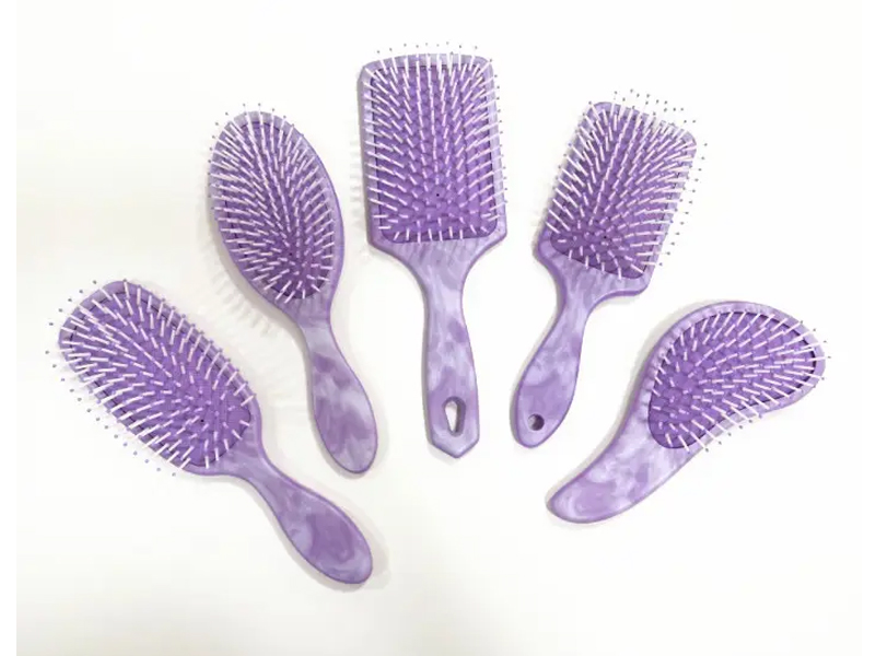 Oval hårbørste for detangling